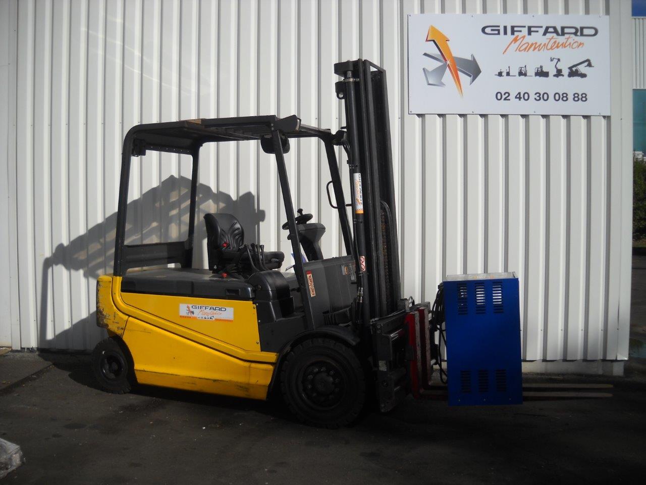 Chariot frontal 4 roues Electrique XE40 88094